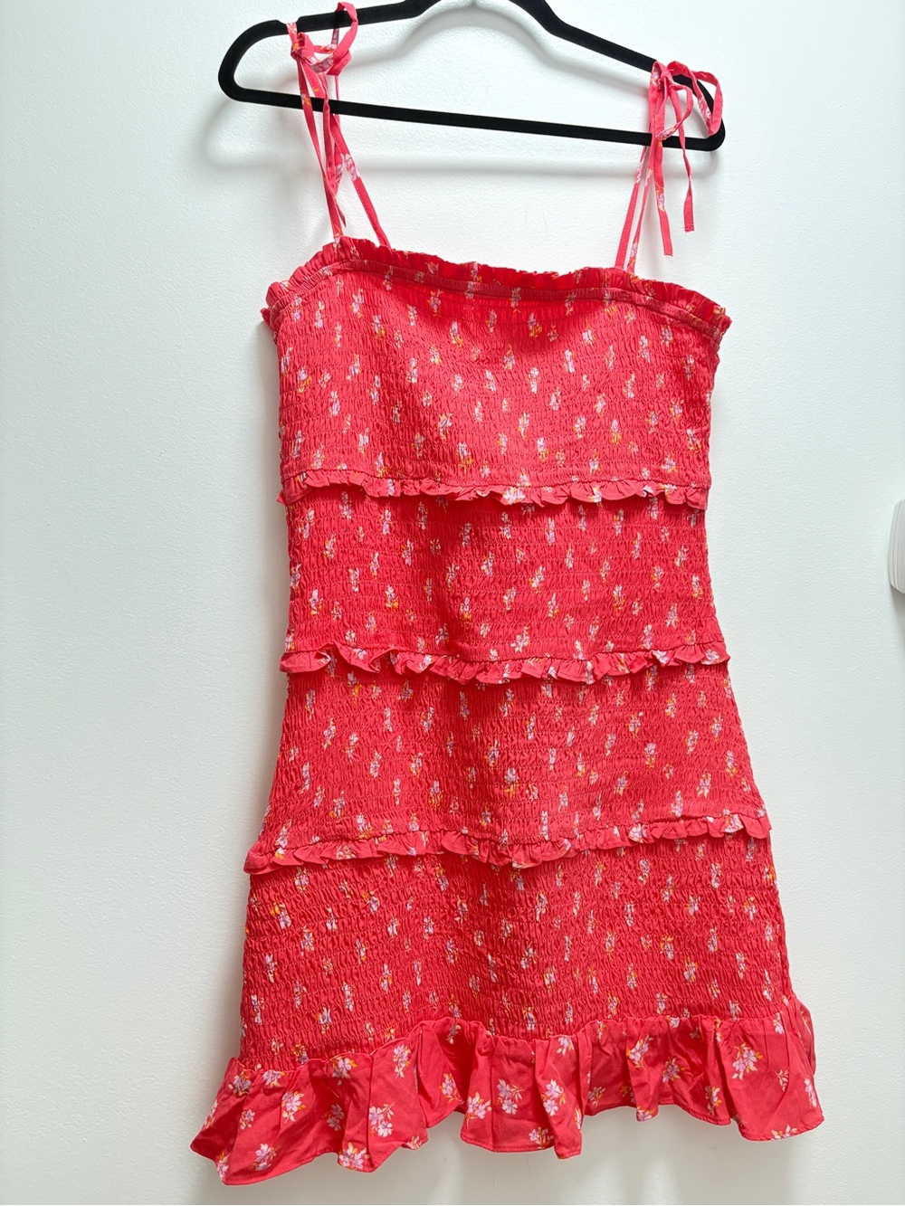 American Eagle Coral Pink Smocked Floral Dress Cottagecore Homestead Beach Coast